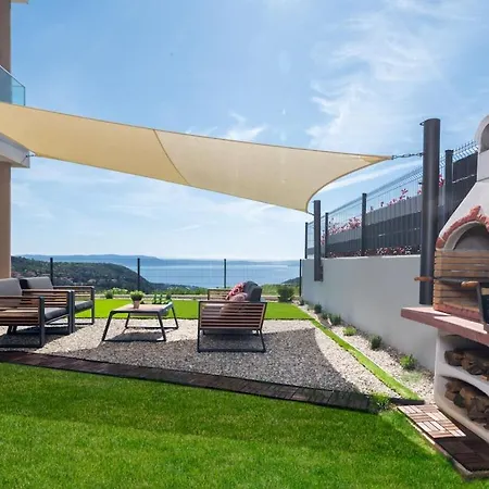 Visa Holiday home *